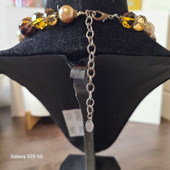 "JS" Brand Beaded Bib Necklace with Lobster Closure / 14" Length / Preowned Item - Picture 6 of 7